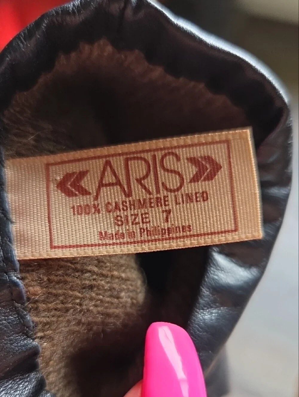 Aris Cashmere Lined Black Leather Gloves Size 7